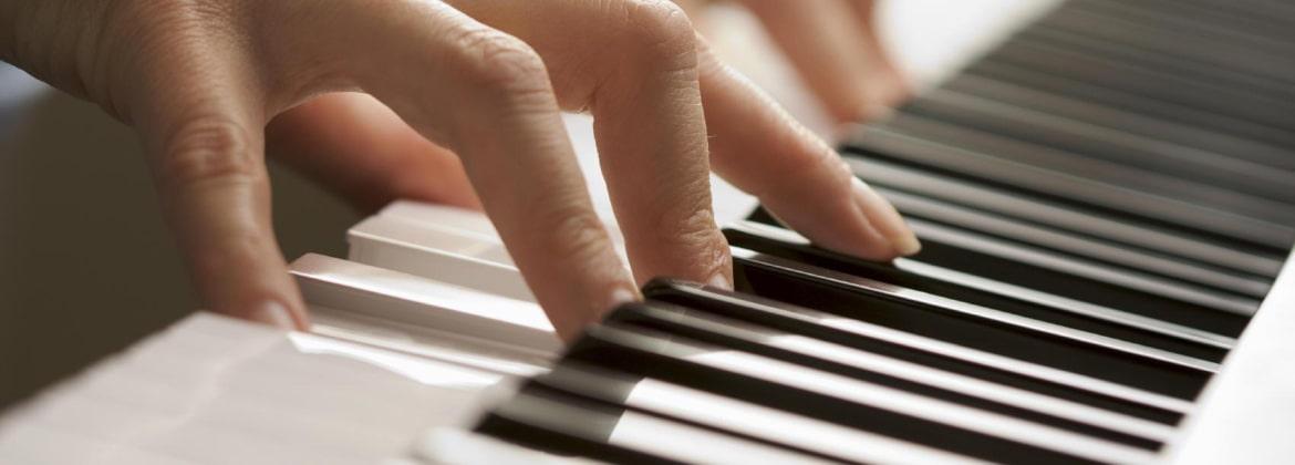 2-piano1-fi-min